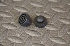 2 X Caoutchouc Siège Pad - Yamaha Usine OEM Banshee Warrior YFZ450 Raptor