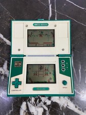 ancienne console de jeux nintendo green house multi screen