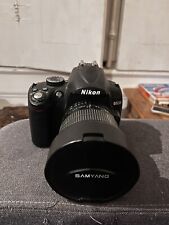 appareil photo numérique reflex nikon + Samyang 8mm F3,5