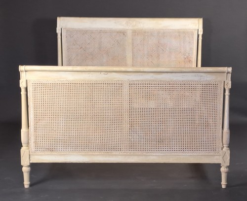 Lit style directoire en - style,