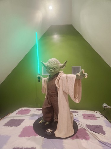 Star wars statue yoda gentle - star,