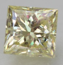 Cert 0.63 ct Diamant Naturel