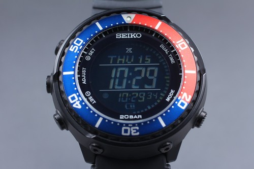 Presque comme neuf - **, montre