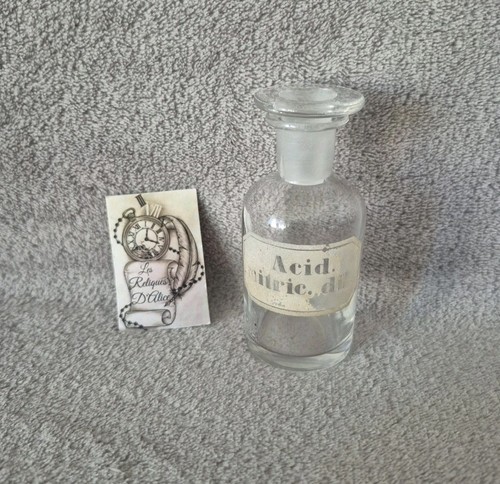 Ancien petit flacon - en, verre