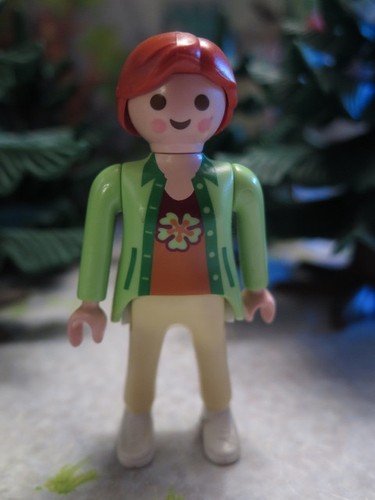 Femme rousse forêt famille
