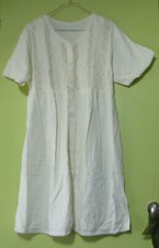 Chemise de nuit brodée