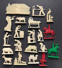 66 - LOT 20 FIGURINES PLATES FIGURINES PUBLICITAIRES 1950 STYLE CAFE DE PARIS