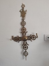 Croix byzantine religieuse orthodoxe vintage en laiton. Bougeoir croix gothique