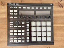 Contrôleur MIDI Native Instruments MASCHINE MK2 Black Groove Production Studio