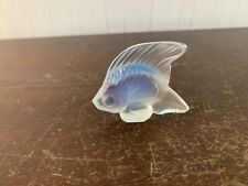Poisson blanc mat en cristal Lalique