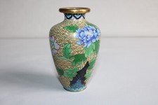 Vase miniature en émaux