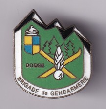 RARE PINS PIN'S .. GENDARMERIE