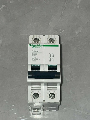 Disjoncteur schneider c60n - ,