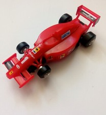 FERRARI D'ALAIN PROST/ CIRCUIT SLOT POLISTIL ET POLICAR 1/40eme ou 1/43eme