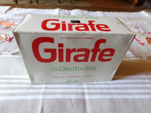 Ancienne boite publicitaire