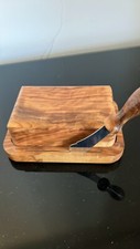 Beurrier en bois d'Olivier et couteau