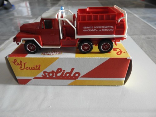 Véhicule pompiers camion - véhicule,
