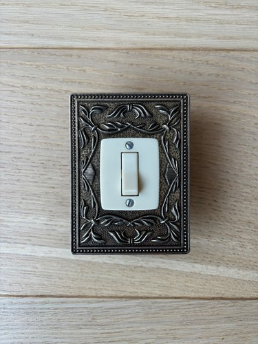 Interrupteur ancien vintage