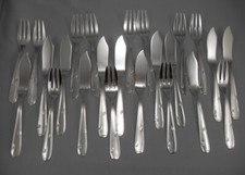 12 couverts à poisson 24