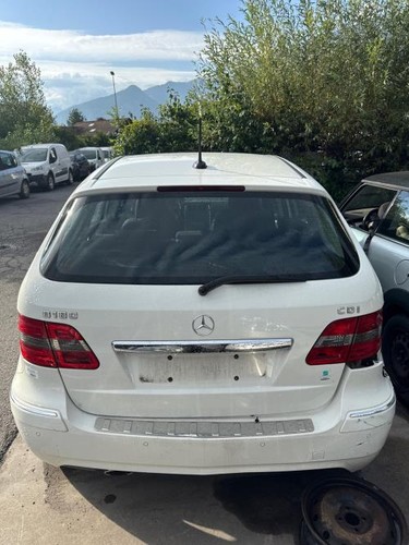 Malle hayon arriere - malle/hayon, mercedes