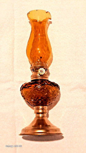 Ancienne lampe pétrole - pétrole, /