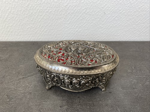 Ancienne boite bijoux - boite, metal
