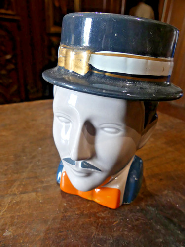 Pot tabac en - ,