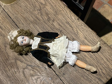 POUPEE ANCIENNE FABRICATION