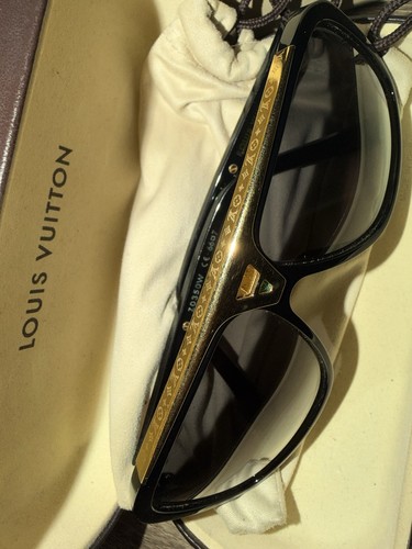 Authentic louis vuitton - louis,
