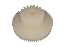 Roue dentée nylon pour - dentée, en