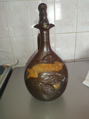Ancienne bouteille alcool - bouteille,