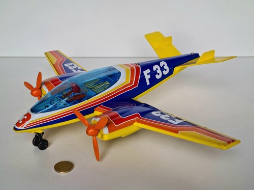 Ancien avion f33 jouet - avion,