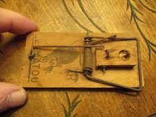 Ancienne Tapette à ressort