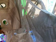 1m,75x1,40 rideau , ourlet a