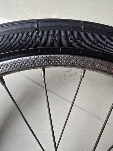 Pneu 400 35a solex - pneu,