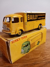 Dinky Toys Simca Cargo Bailly Déménagements 1958 Echelle 1:43 Camion Miniature -
