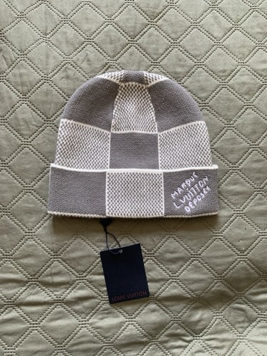 Bonnets louis vuitton gris - bonnets,