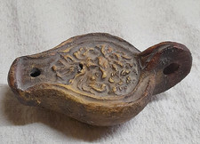 LAMPE A HUILE ROMAINE EN TERRE CUITE 