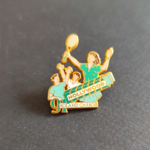 Pin roland garros - -,