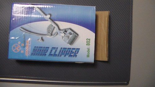 Tondeuse cheveux barbe - /,
