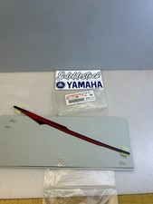 1 sticker graphique 1 dessous selle gauche yamaha 5s5-2173e-00 fz6 n na 2007