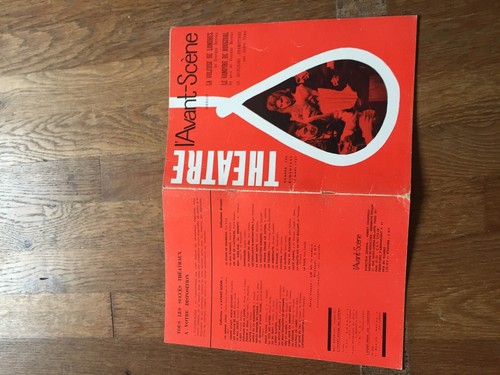 Revue avant scene theatre - avant,