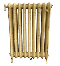 Radiateur ancien sur pieds a neuf lames fleuries en fonte de fer XX siècle