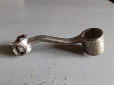 Outil ancien SIGNA auto moto