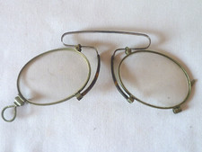 PAIRE DE LORGNONS PINCE NEZ FIN XIXème VERRES CORRECTEURS (6)