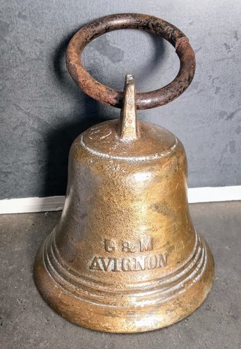Ancienne belle cloche - , en