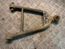 triangle inférieur avant