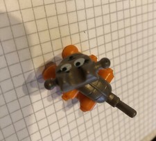 KINDER  k04 57 CHAT ROBOT