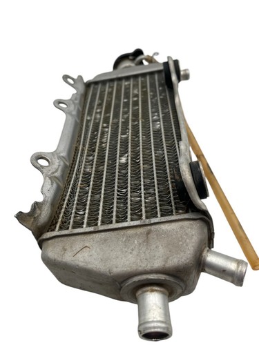Radiateur droit yamaha 125 - radiateur,