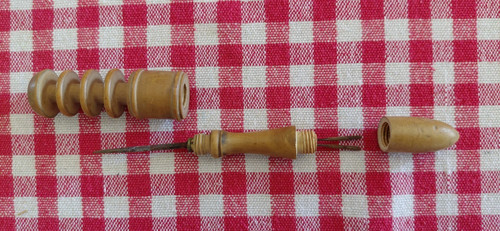 Cousette bois couture poilu - en,